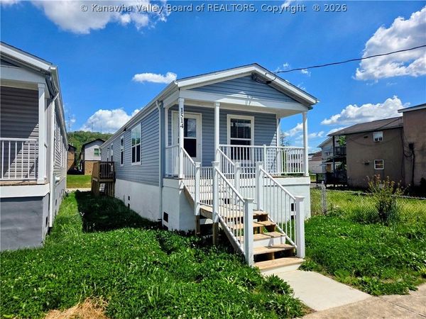 1514 2nd Avenue, Charleston, WV 25387