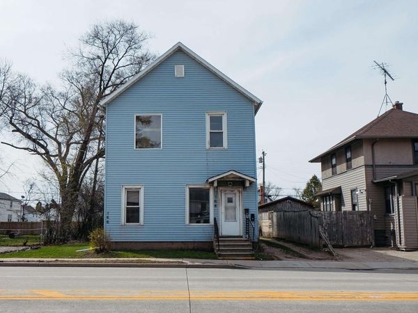 164 E JOHNSON STREET, Fond Du Lac, WI 54935