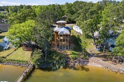 153 Ann Street  photo 4