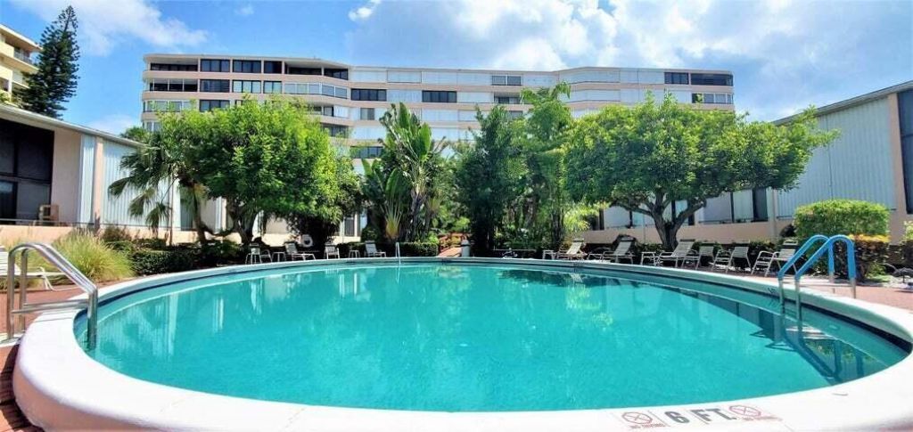 3589 S Ocean Boulevard, Unit 614, South Palm Beach, FL 33480 Photo