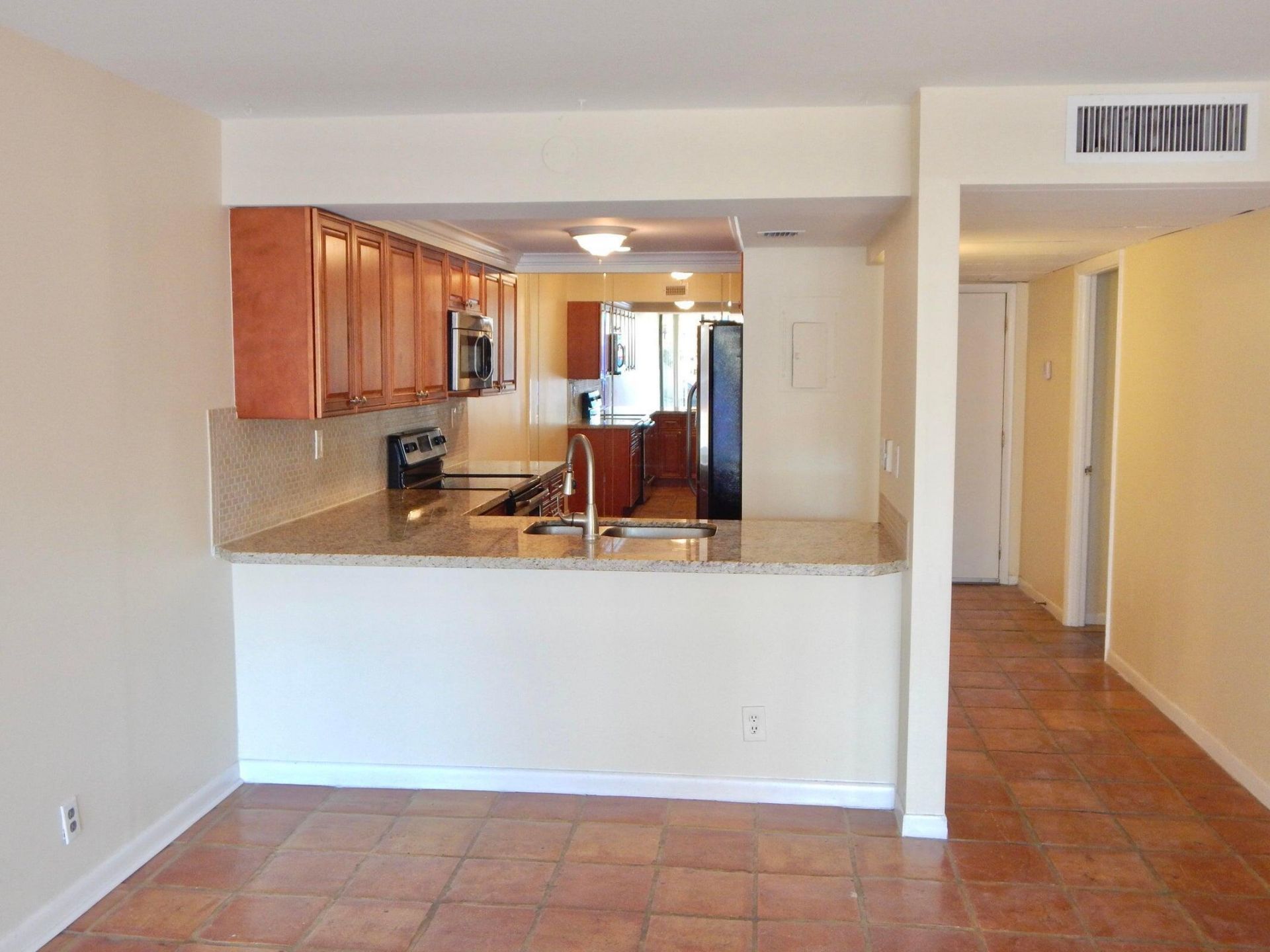 9 Royal Palm Way, Unit 106, Boca Raton, FL 33432 Photo