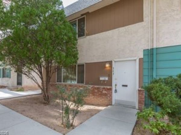 343 Greenbriar Townhouse Way , Unit 343, Las Vegas, NV 89121