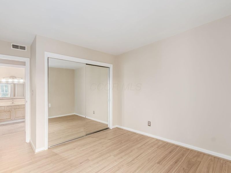 1512 Lafayette Drive, Unit #B, Upper Arlington, OH 43220 Photo 21