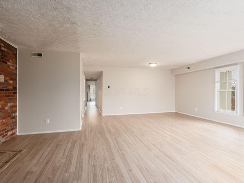 1512 Lafayette Drive, Unit #B, Upper Arlington, OH 43220 Photo 5