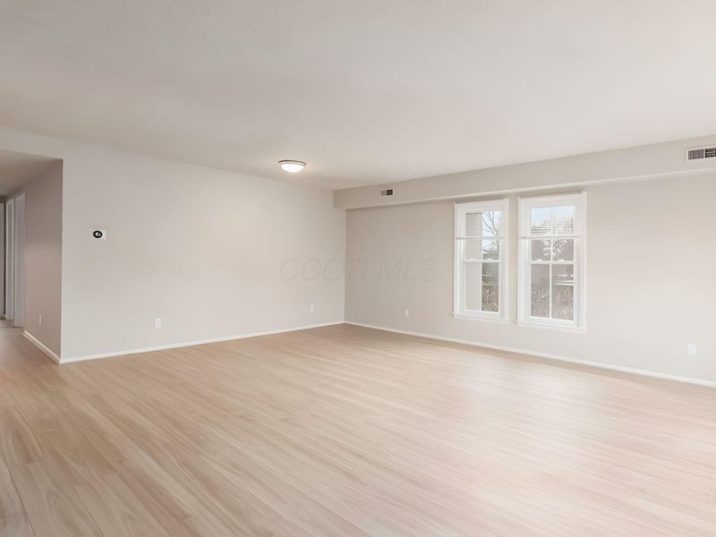 1512 Lafayette Drive, Unit #B, Upper Arlington, OH 43220 Photo 7