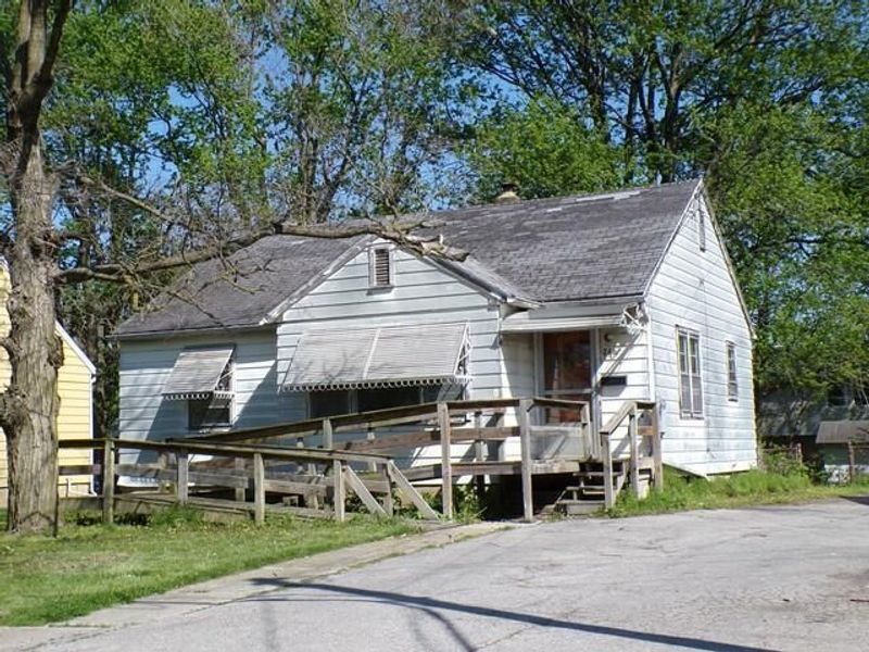 246 Fairview Street , Marion, OH 43302 Photo 3