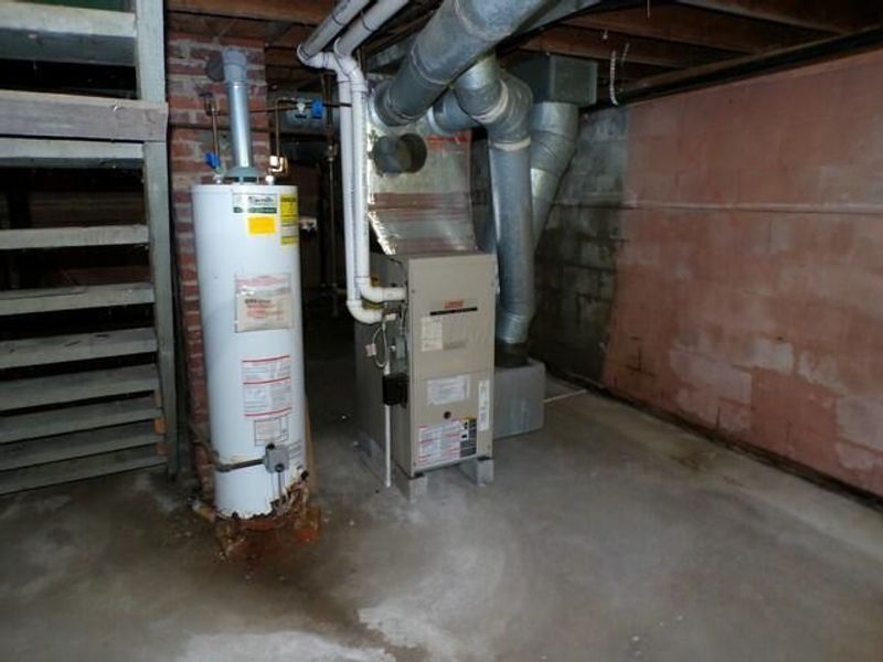 246 Fairview Street , Marion, OH 43302 Photo 8