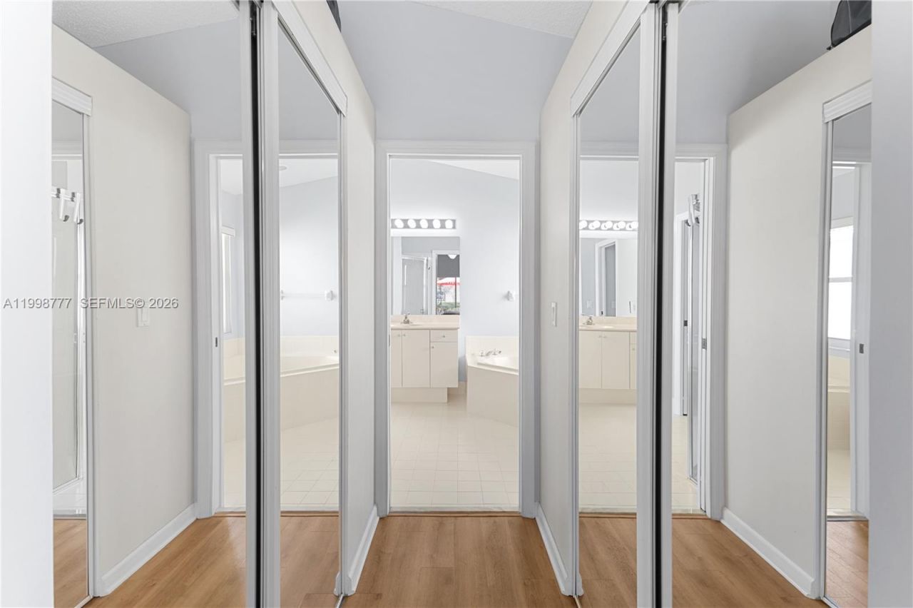 19401 SW 15th St, Pembroke Pines, FL 33029 Photo