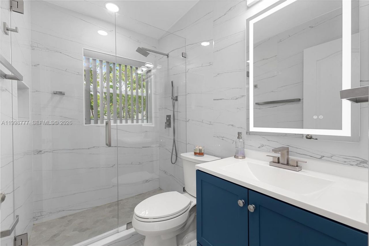 19401 SW 15th St, Pembroke Pines, FL 33029 Photo