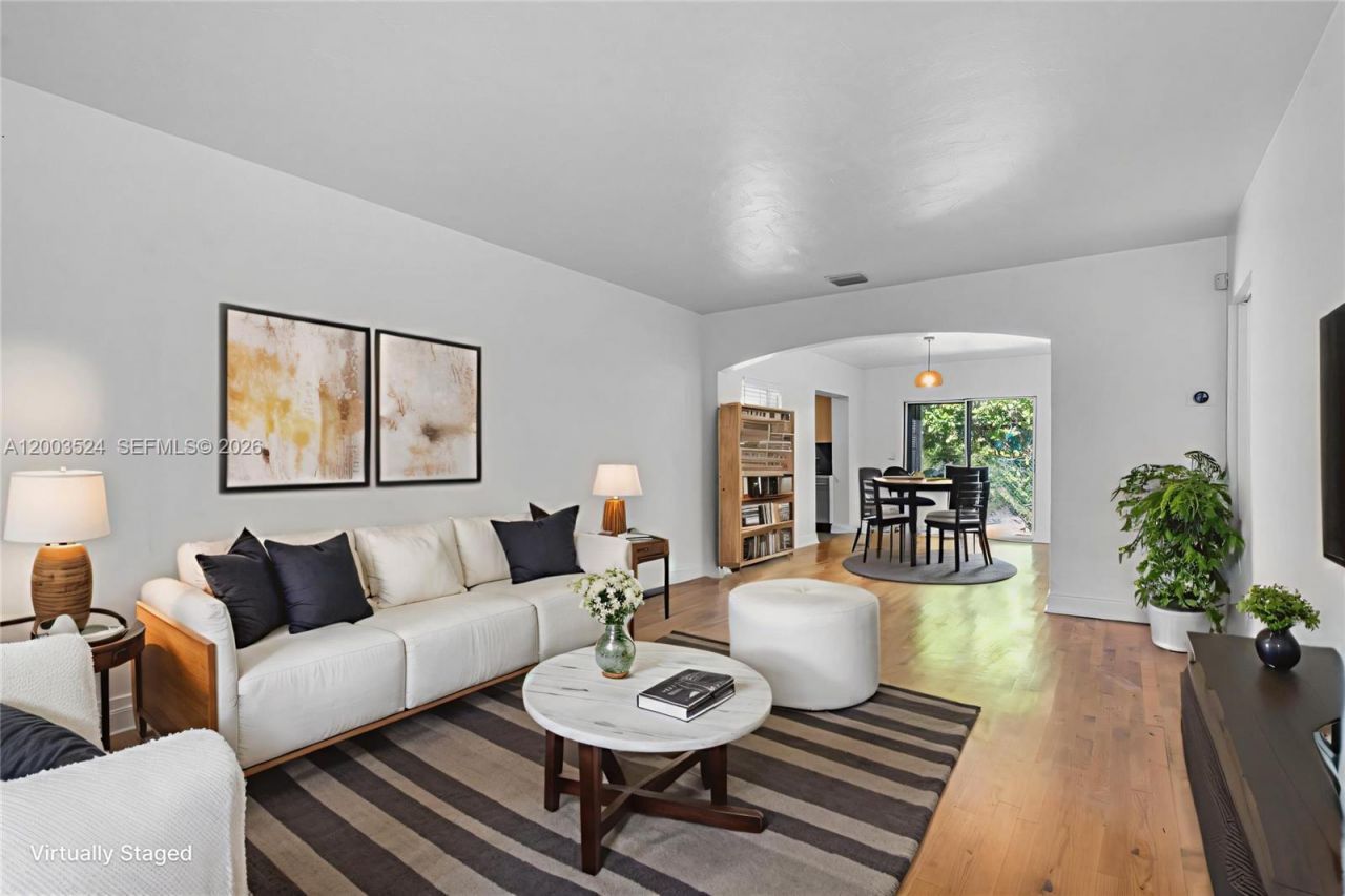 10 Century Ln , Miami Beach, FL 33139 Photo