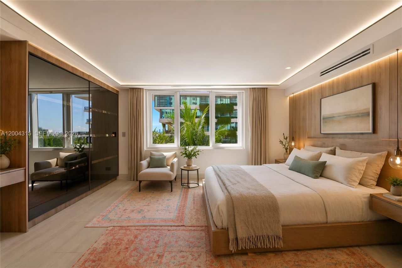 2301 Collins Ave, Unit 432, Miami Beach, FL 33139 Photo