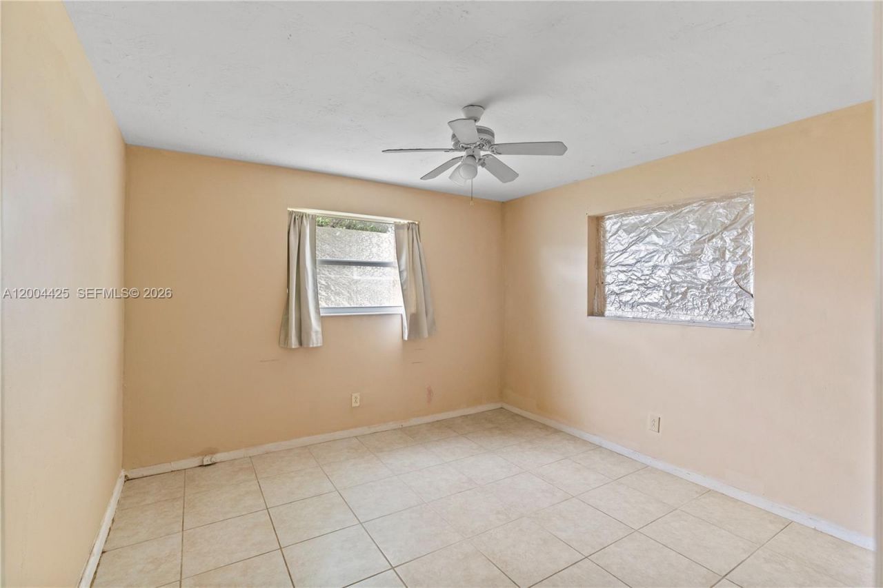 723 NW 15th Ter, Fort Lauderdale, FL 33311 Photo