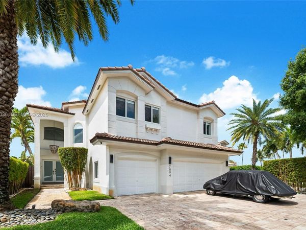 7094 NW 109th Ct , Doral, FL 33178