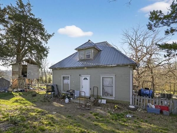 511 E 7th Street , Miller, MO 65707