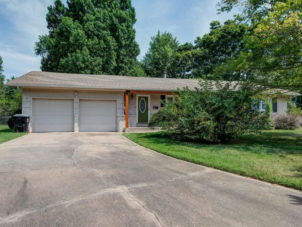 2410 S Prospect Avenue , Springfield, MO 65804