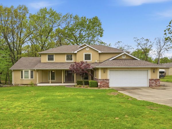 12256 Wildlife Road , Neosho, MO 64850