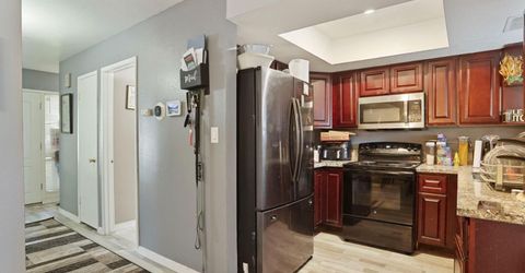 6845 Shiloh Ct, Stockton, CA 95219 Photo