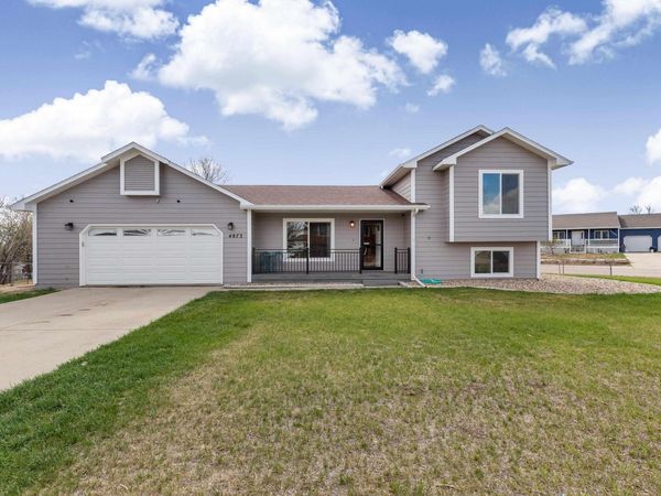 4873 JOHNSTON DR, Rapid City, SD 57703