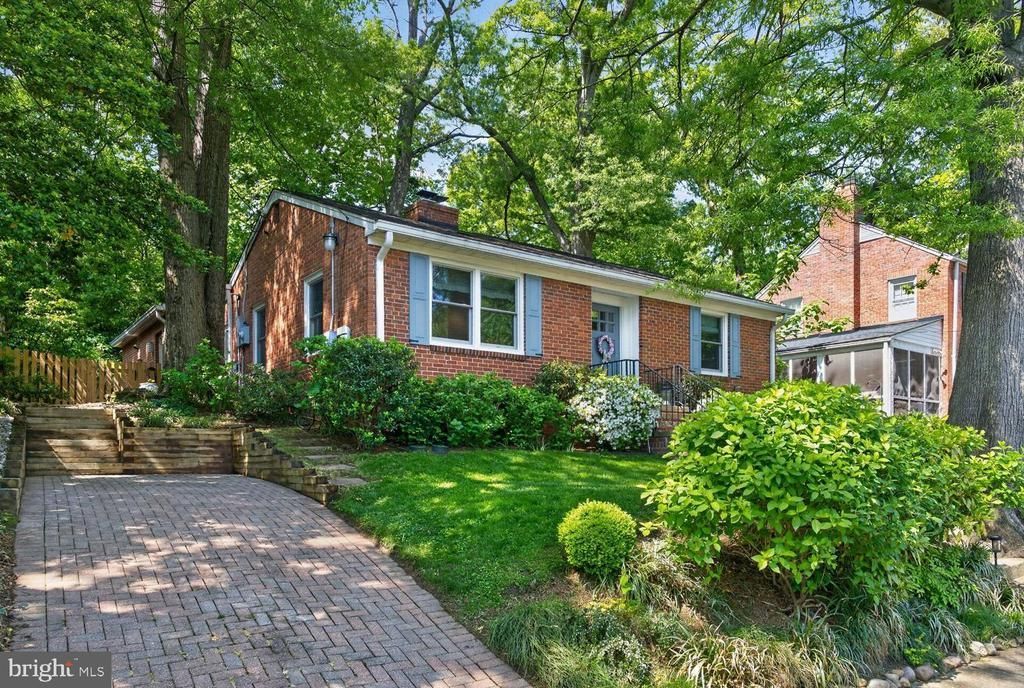 2632 S Grant Street, Arlington, VA 22202 Main Photo