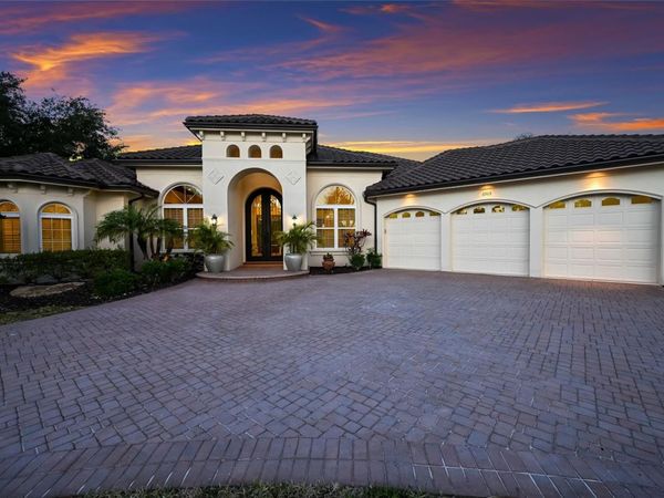 6903 BELMONT COURT , LAKEWOOD RANCH, FL 34202