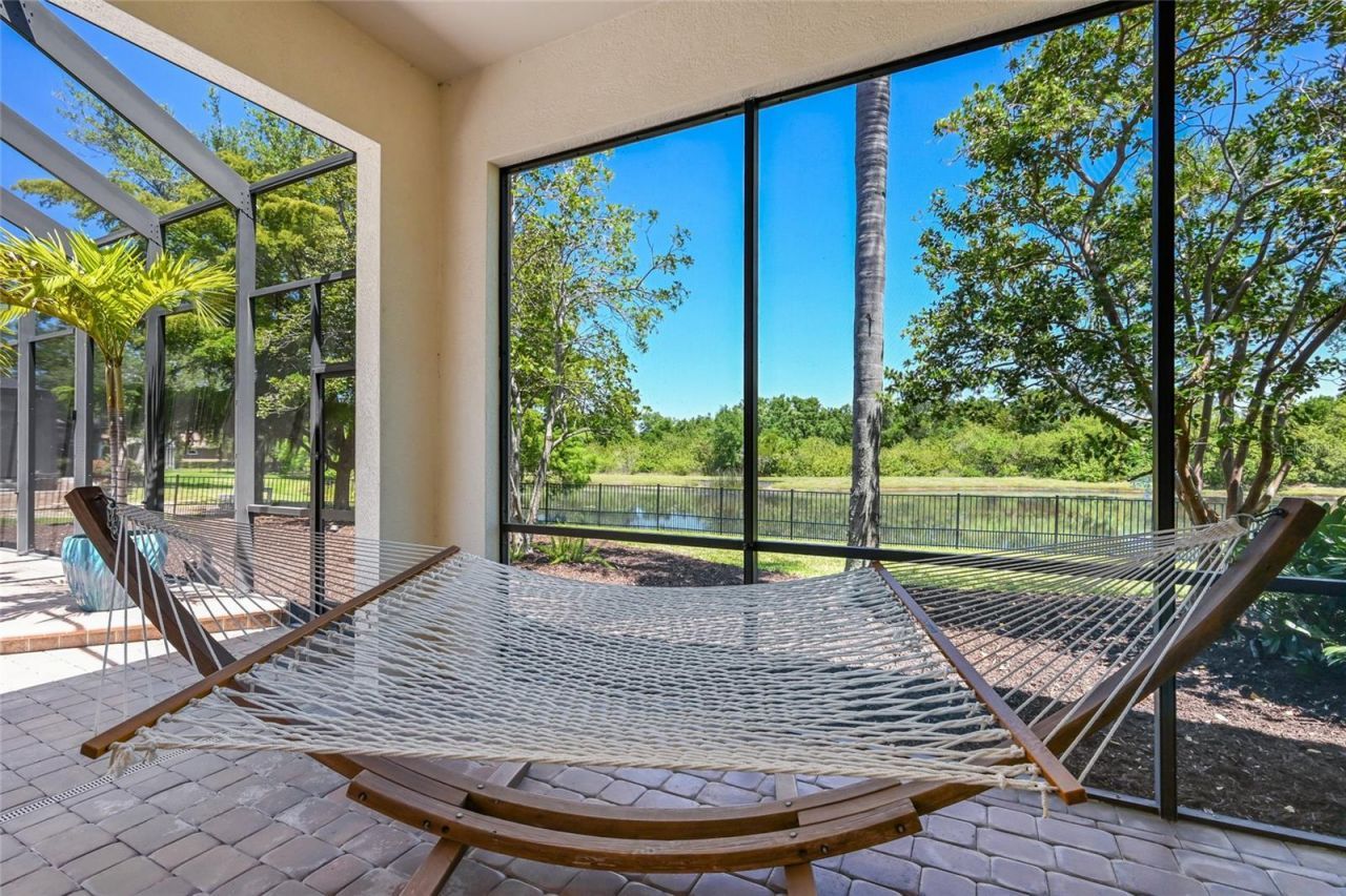 6903 Belmont Court, Lakewood Ranch, FL 34202 Photo