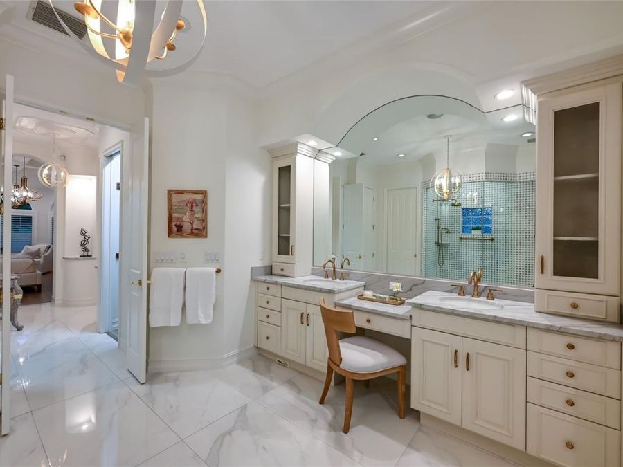 Property Image 81
