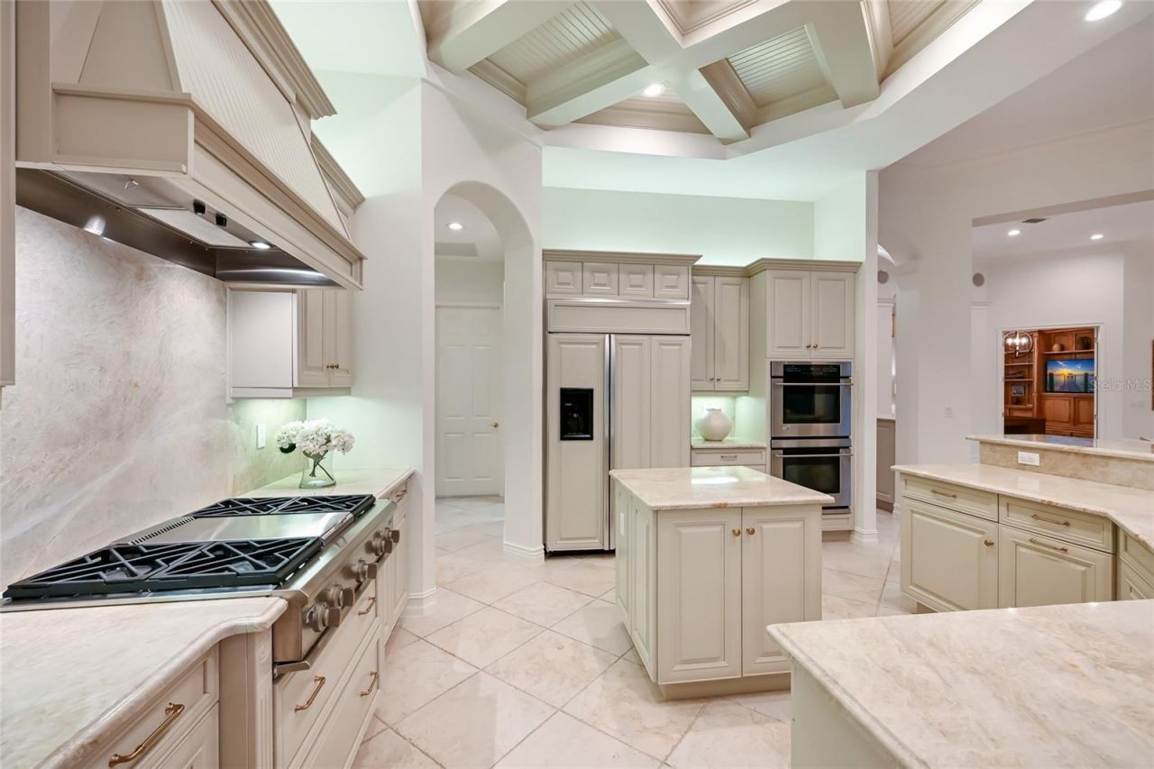 6903 Belmont Court, Lakewood Ranch, FL 34202 Photo