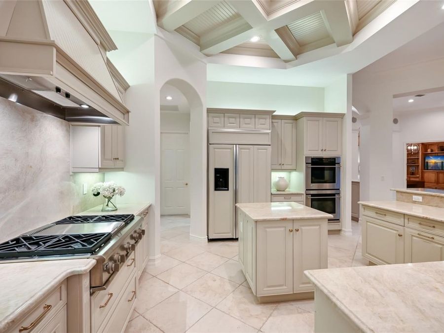 Property Image 85
