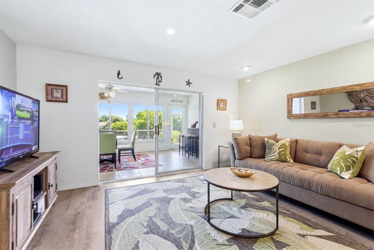 7003 10th Avenue W, Bradenton, FL 34209 Photo