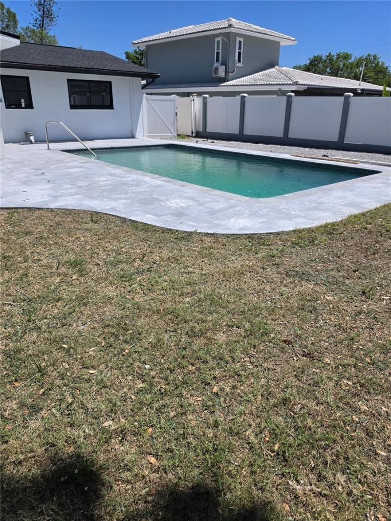 4310 Huntington Street Ne, Saint Petersburg, FL 33703 Photo