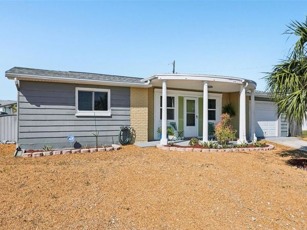 4201 BEACON SQUARE DRIVE , HOLIDAY, FL 34691