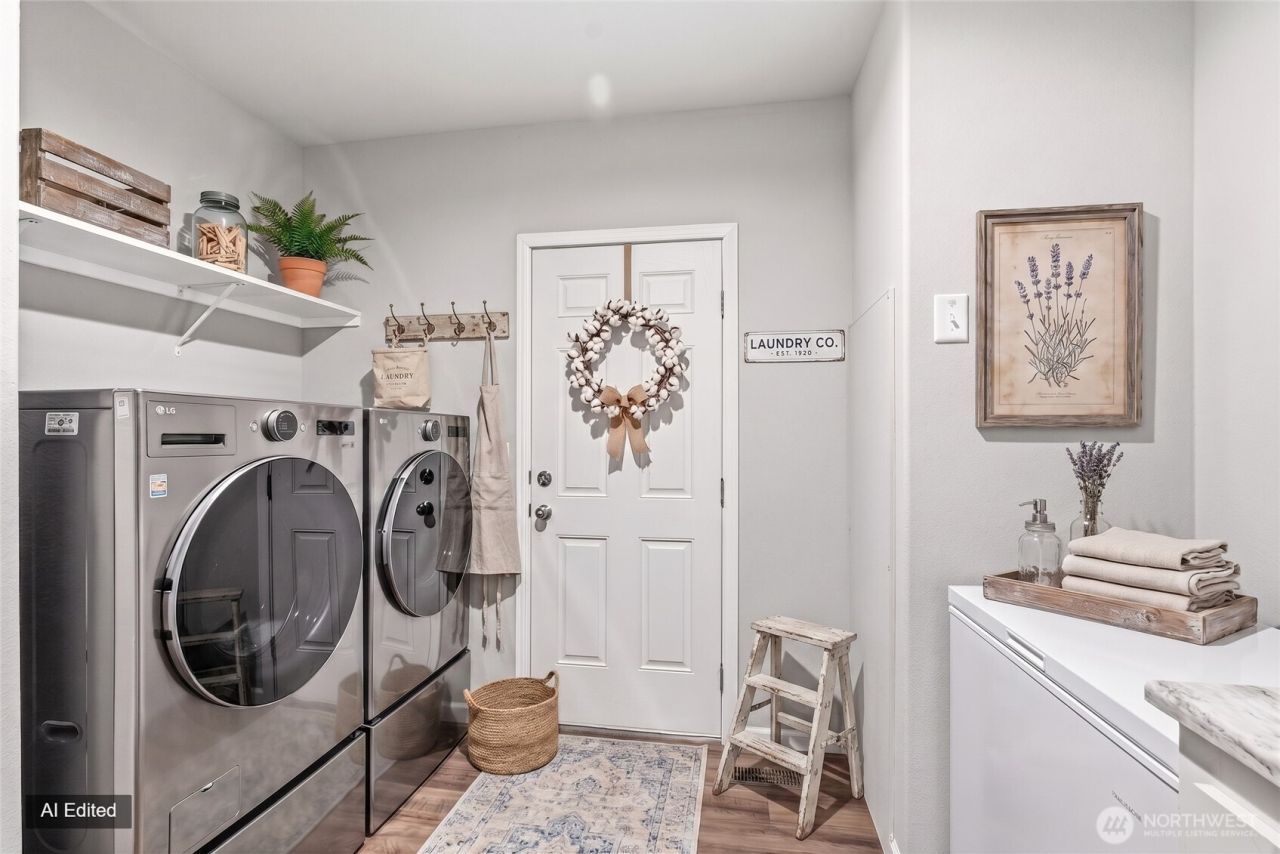 2571 Hazel Dell Road , Castle Rock, WA 98611