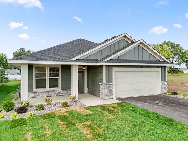 17717 Everest Avenue, Lakeville, MN 55044
