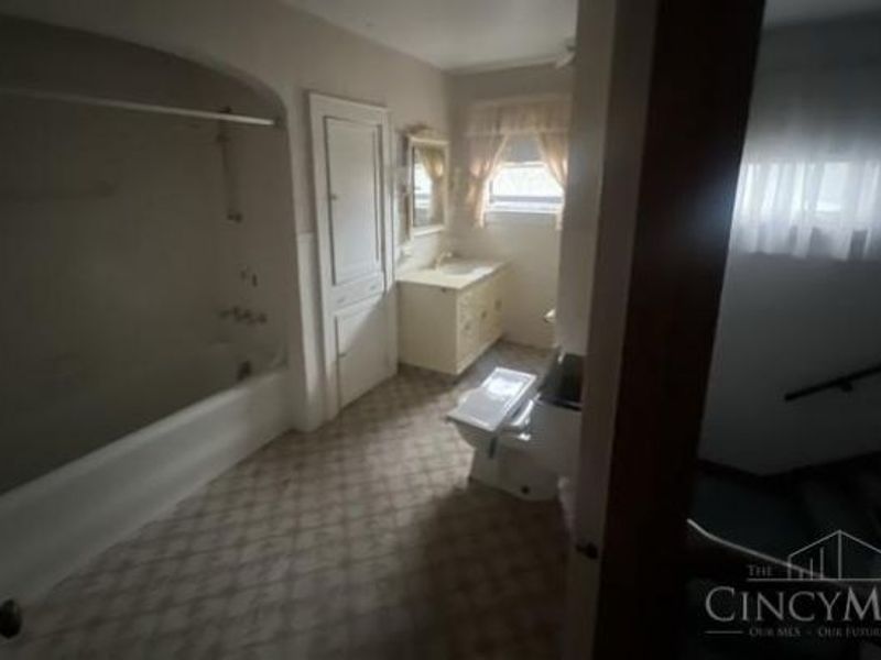 4566 Dixie Highway, Franklin Twp, OH 45005 Photo 17