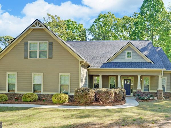 255 Abbington Way, Clarkesville, GA 30523