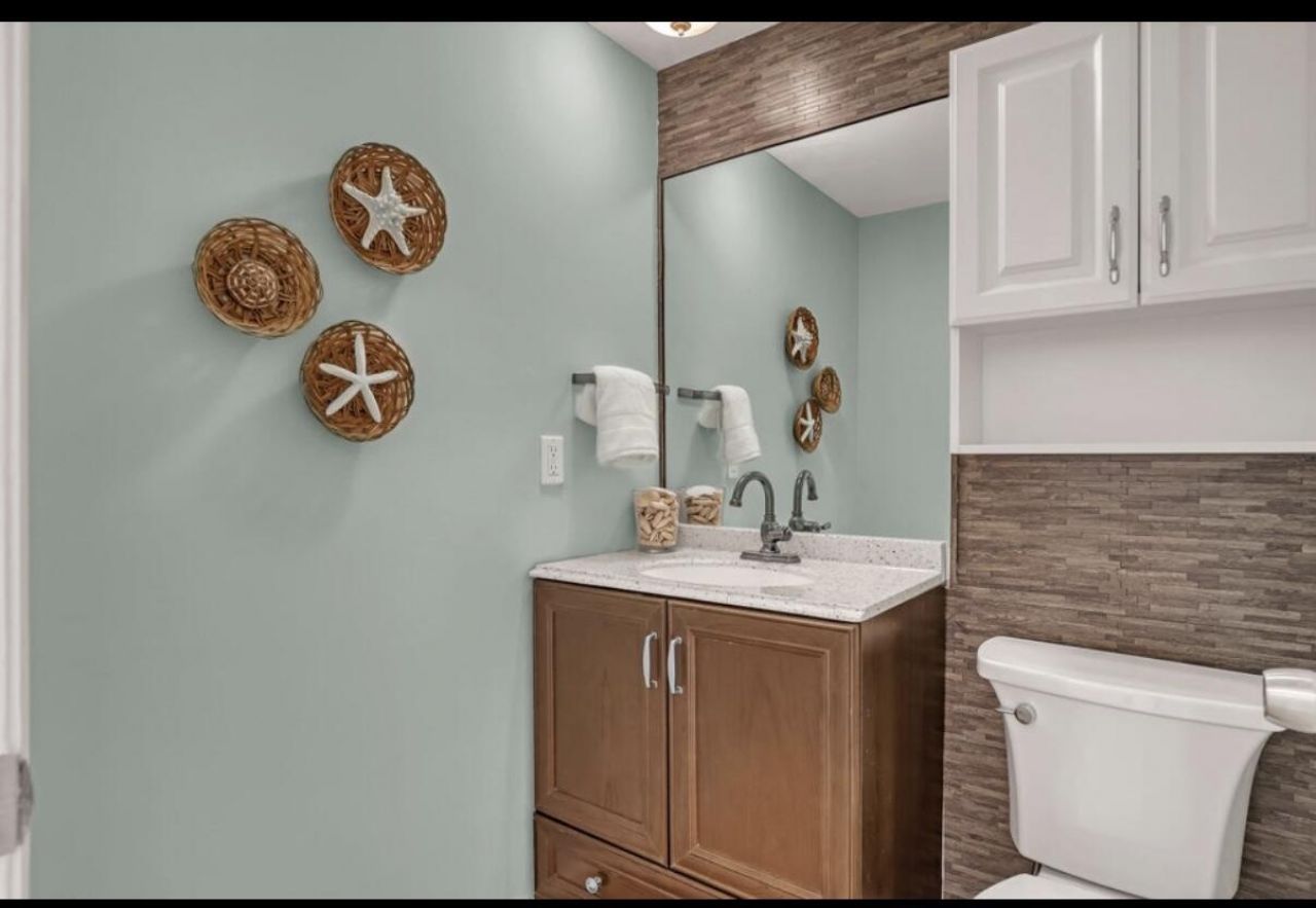 18390 SE Wood Haven Lane, Unit E, Jupiter, FL 33469 Photo