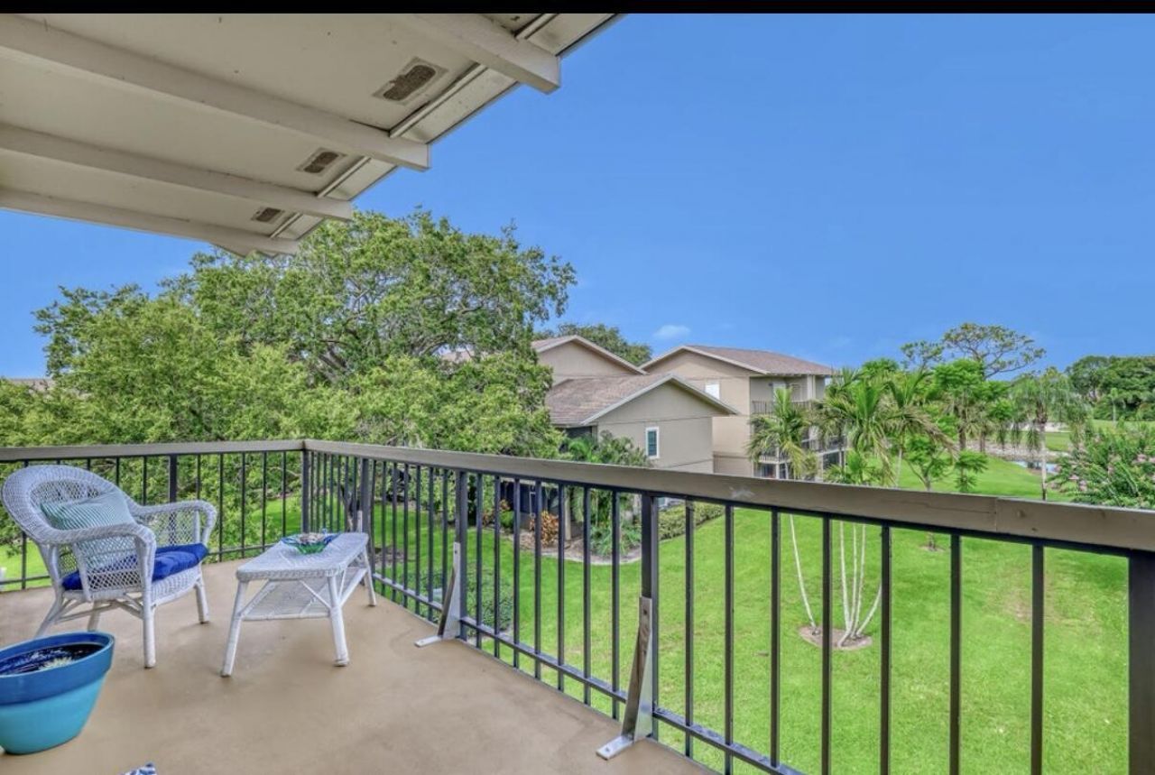 18390 SE Wood Haven Lane, Unit E, Jupiter, FL 33469 Photo