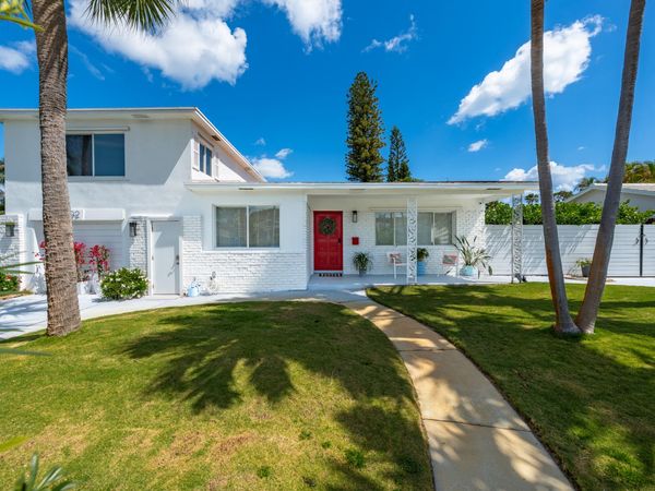 92 S 18th Ave Avenue S, Lake Worth Beach, FL 33460