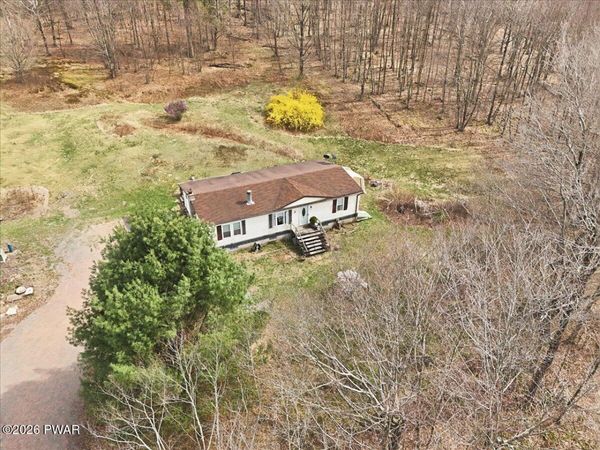 6 Double D Drive, Equinunk, PA 18417