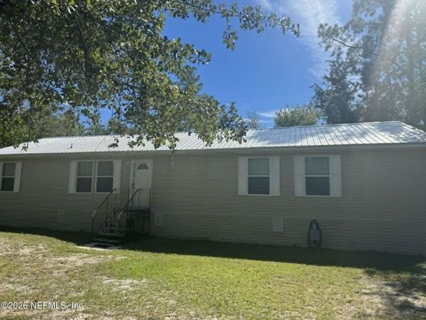176 BASIN Drive, Palatka, FL 32177