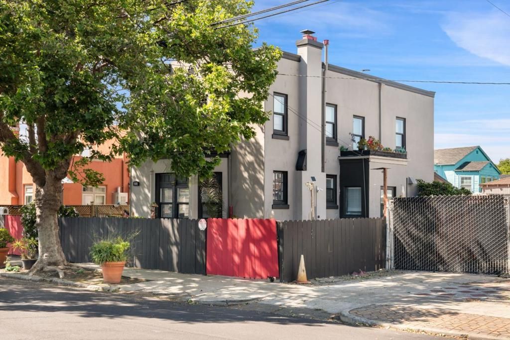 1109 Roosevelt Avenue, Richmond, CA 94801 Main Photo