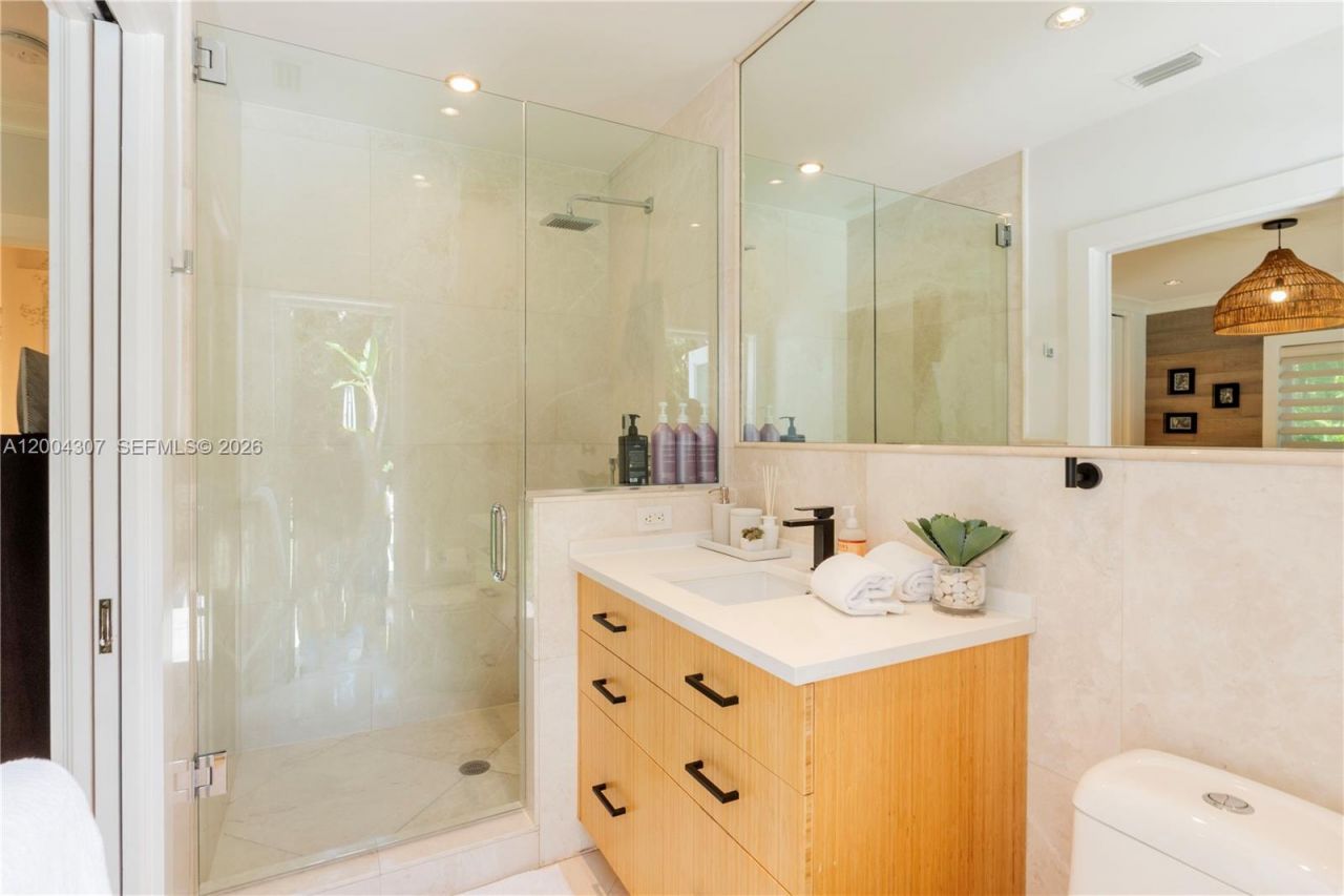 1029 Mariposa Ave , Coral Gables, FL 33146 Photo