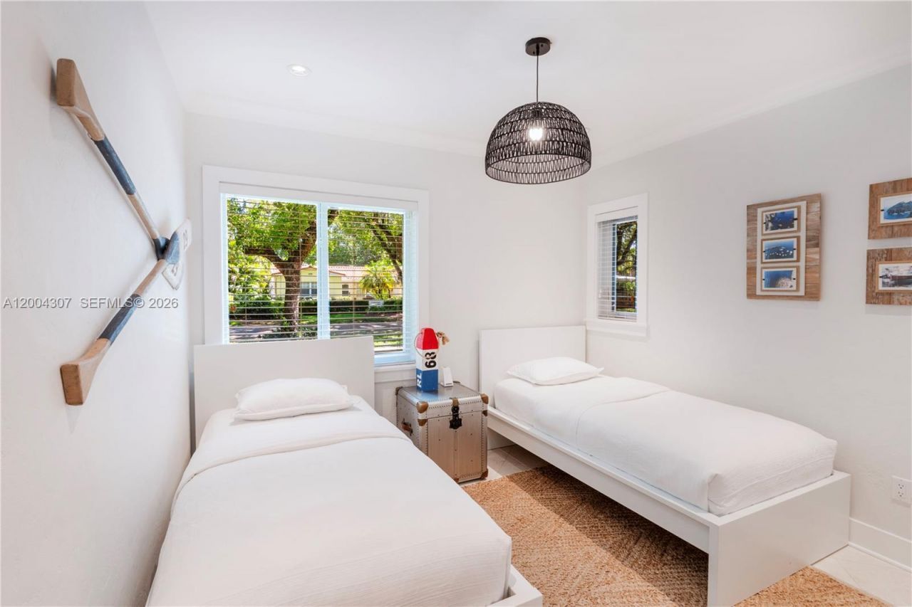 1029 Mariposa Ave , Coral Gables, FL 33146 Photo