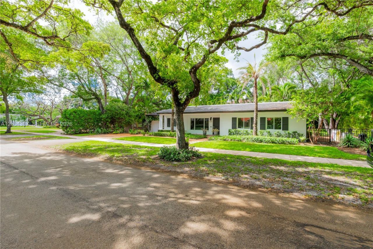 1029 Mariposa Ave , Coral Gables, FL 33146 Photo