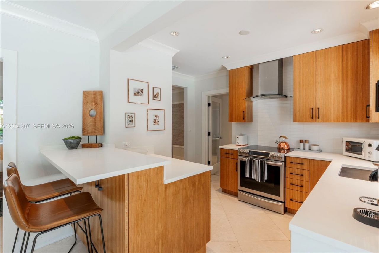 1029 Mariposa Ave , Coral Gables, FL 33146 Photo
