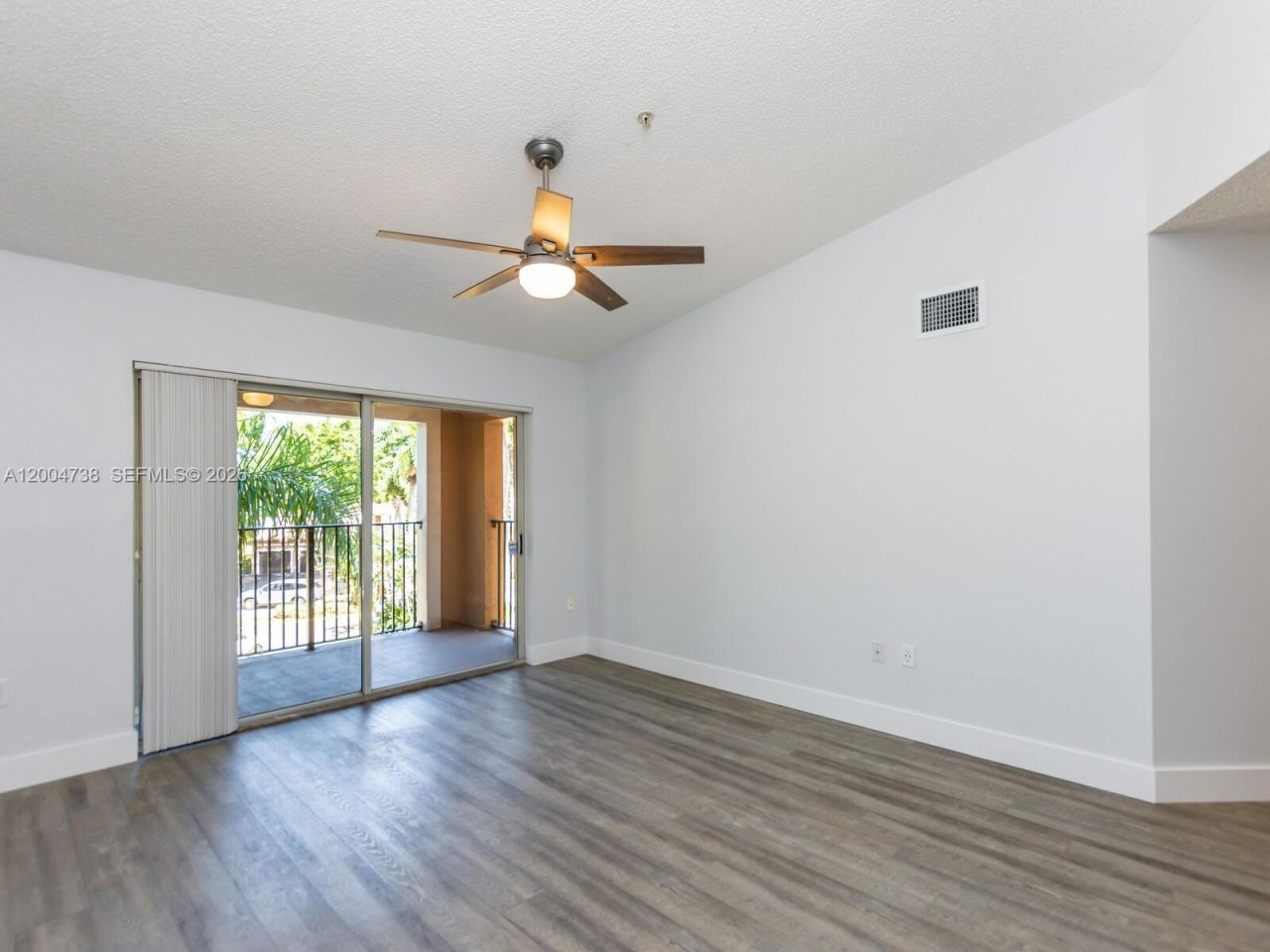 2103 N Renaissance Blvd , Unit 308, Miramar, FL 33025 Photo