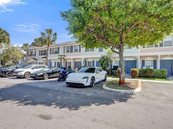 5388 Jubilee Way , Margate, FL 33063