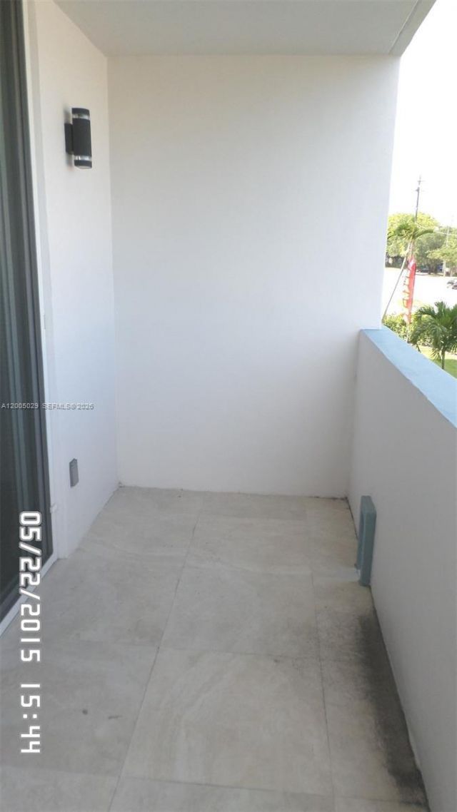 11750 NE 16th Ave , Unit 303, Miami, FL 33161 Photo