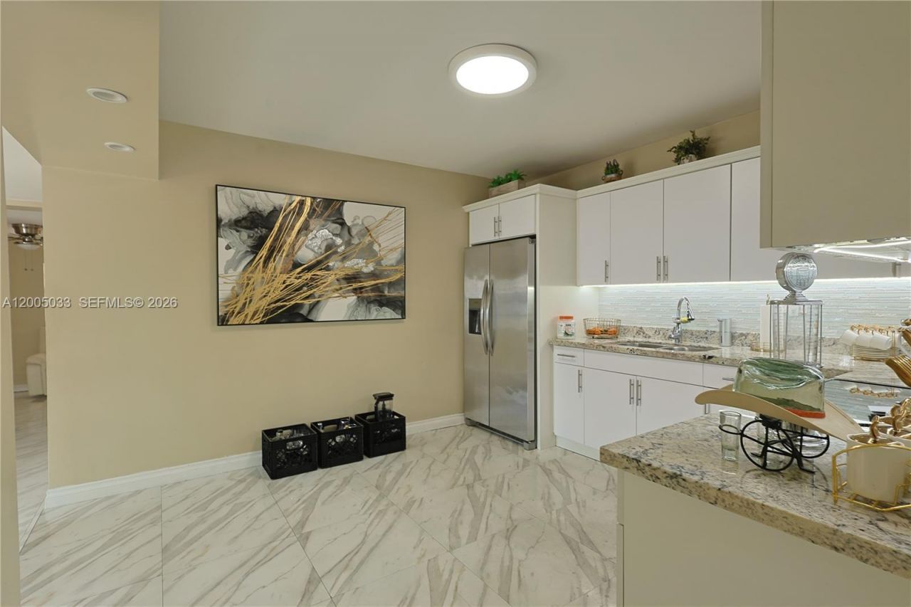 4147 W 8th Ave, Hialeah, FL 33012 Photo