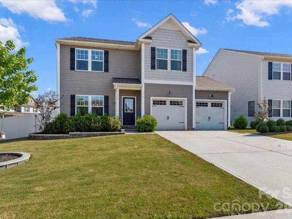 174 Parkmont Drive , Troutman, NC 28166